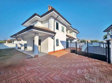 PORZIONE DI BIFAMILIARE A ANZIO