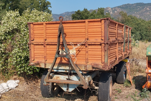 Carrello omologato ribaltabile