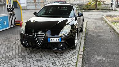 ALFA ROMEO. Giulietta 1.6 JTDm-2 105 CV Exclusive