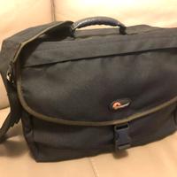 Borsa fotografica Lowepro Nova 5