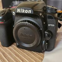 Reflex Nikon D7500 