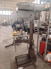 Trapano a colonna tipo professionale