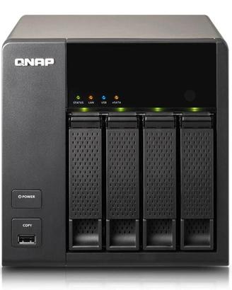 NAS Qnap TS 420 con 4hdd  da 2 TB WD