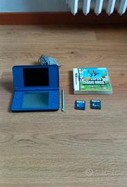 Nintendo DSI XL con giochi