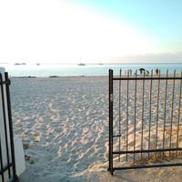 Accesso diretto e privato spiaggia 10 posti letto