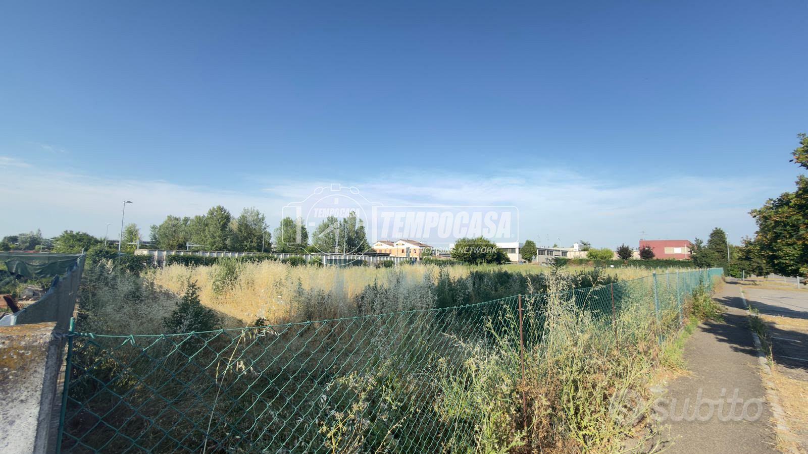LOTTO EDIFICABILE DISPONIBILE NELLA ZONA INDUSTRIA - Vista 3