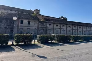 Immobile in asta di 6650 m² a Santhià