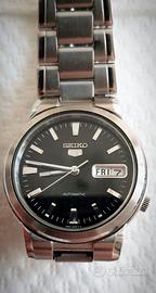 SEIKO  5 Day Date  7S26-02P4 R 2 