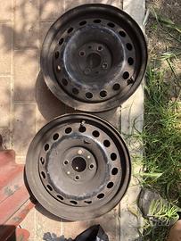 Cerchi usati in ferro R14