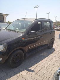 Mahindra Quanto C8 2016