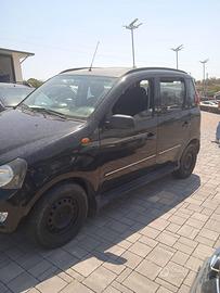 Mahindra Quanto C8 2016