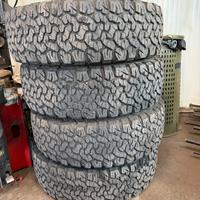 Gomme 255 70 18 BFGoodrich jeep wrangler