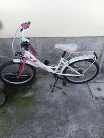 bici bambina usata pochissimo 