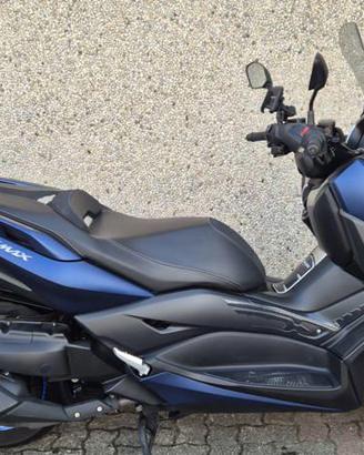Yamaha X-Max 400 ABS
