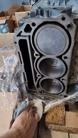 Blocco motore revisionato Suzuki v6