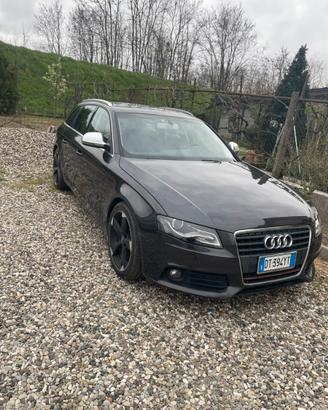 Audi A4 Advanced 2.0 tdi 143cv