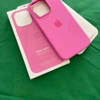 Cover MagSafe iPhone 16 pro nuova