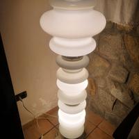 Lampada da terra in vetro satinato di Carlo Nason