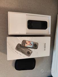 Insta 360 X3 + Action Selfie Stick & Bundle Moto