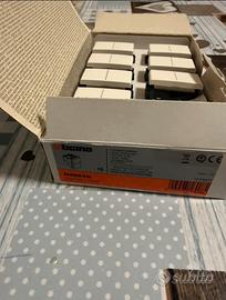 Bticino living light N4055N “ pulsanti