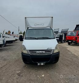 IVECO DAILY 35C10 CENTINA + SPONDA IDRAULICA DA 75
