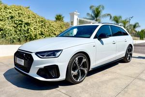 AUDI A4 Avant 2.0TDI S-tronic S-line Competition L