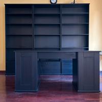 Scrivania in legno