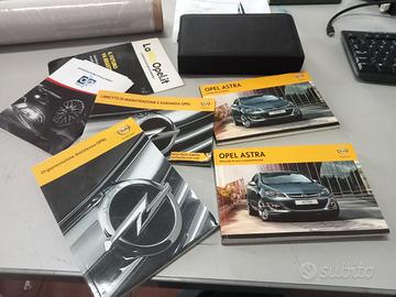 Manuale di Uso e manutenzione Opel Astra 