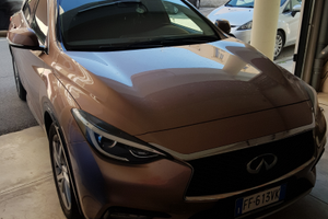 Infiniti Q30 Business 1,5 Diesel