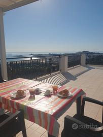 A 550m DAL MARE CON TERREZZA PANORMICA