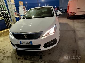 Peugeot 308 BlueHDi 130 S&S SW Active Pack