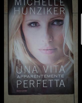 Libro "Una vita apparentemente perfetta"diM. Hunz