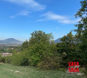 Terreno edificabile in posizione panoramica