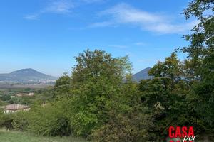 Terreno edificabile in posizione panoramica