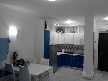 Piazza Torino nuovo con vista mare