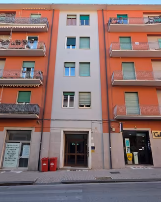 Ampio 2 Locali in Via Carducci