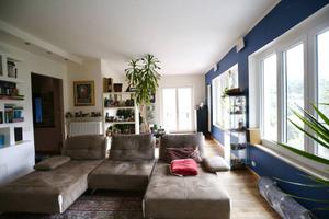 Villa di 300 m² con più di 5 locali e box auto dop