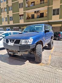 Nissan Patrol GR Y61 3 porte 2.8