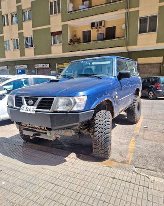 Nissan Patrol GR Y61 3 porte 2.8