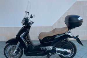 Aprilia Scarabeo 500 light