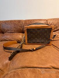 Borsa Louis Vuitton Monogram Soft Trunk