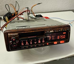 Autoradio vintage Pioneer KEH-P7100RDS-W