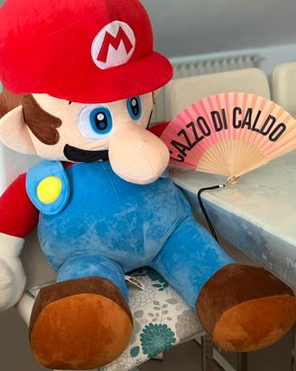 Peluche super Mario gigante