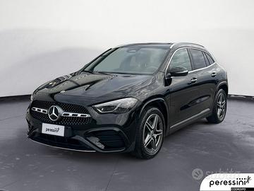 MERCEDES GLA 180 d AMG Line Premium auto