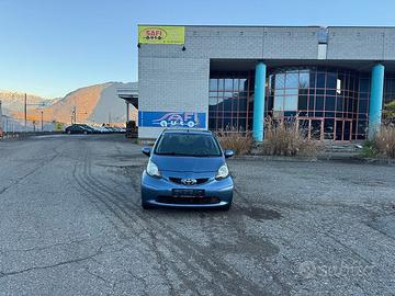 Toyota Aygo 1.0 12V VVT-i 5 porte Sol