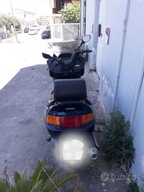 YAMAHA MAJESTY
