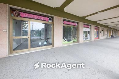 Immobile di 130 m² con 1 locale a Ovada