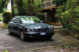 Jaguar XJ 2.7  diesel