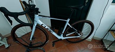 Bici da corsa Cube Attain GTC Race Tg.53