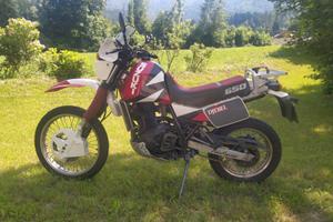 Suzuki DR 650 - 1990